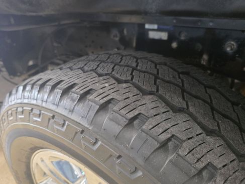 Used 2015 Ford F250 Lariat w/ Lariat Ultimate Package AWD/4WD image 8