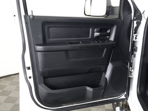 Used 2018 RAM 2500 Tradesman image 19