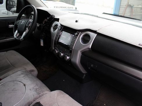 Used 2019 Toyota Tundra SR5 image 21