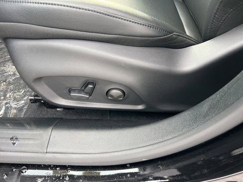 New 2026 Jeep Compass Limited image 21