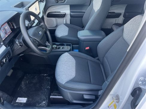 New 2026 Ford Maverick XLT image 16