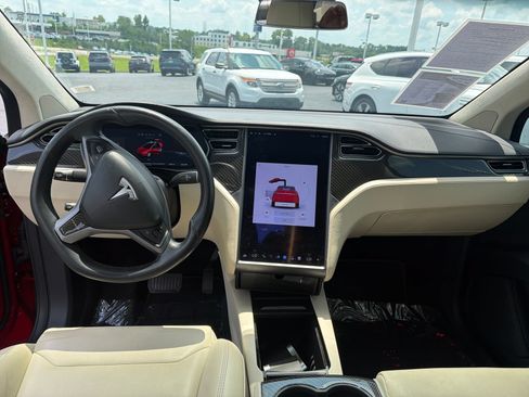 Used 2019 Tesla Model X Long Range AWD/4WD image 15