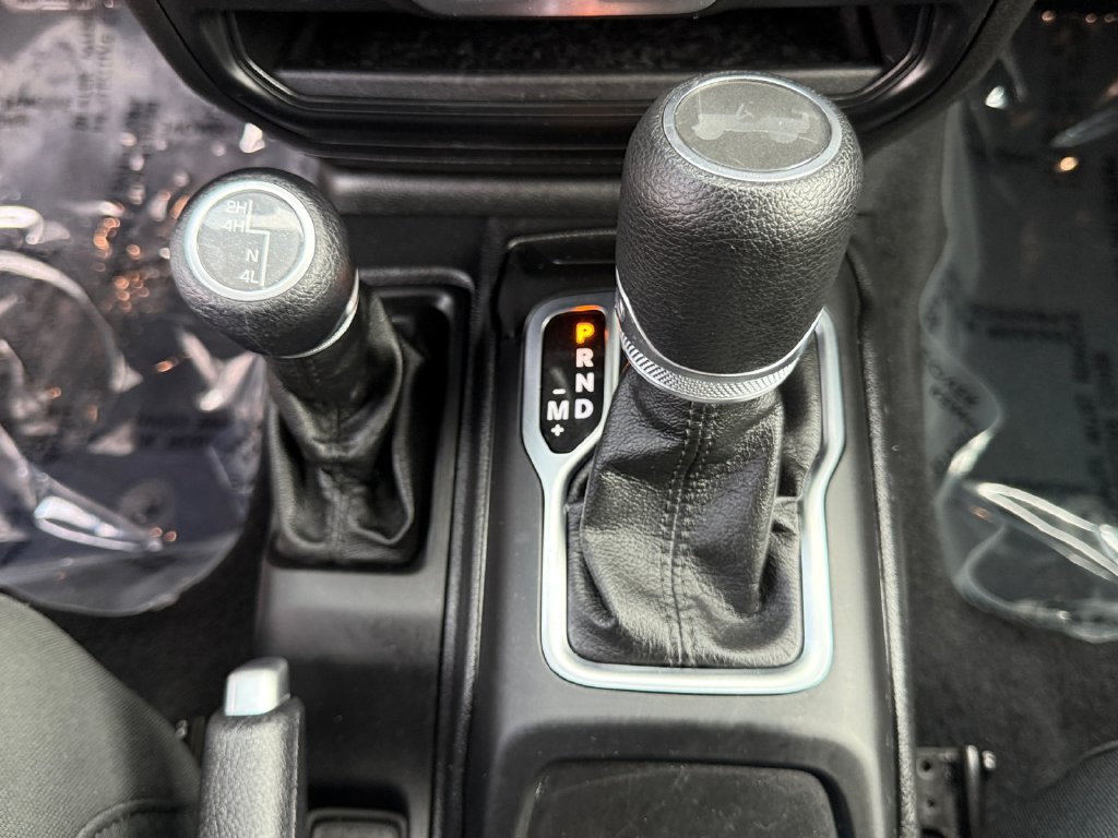 Used 2020 Jeep Wrangler Sport AWD/4WD image 18