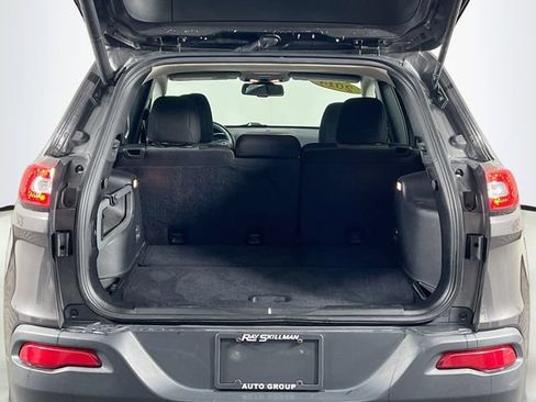 Used 2014 Jeep Cherokee Latitude w/ Comfort/Convenience Group AWD/4WD image 26