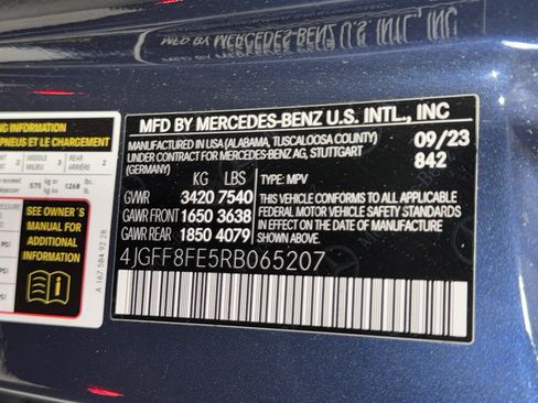 Used 2024 Mercedes-Benz GLS 580 4MATIC image 41