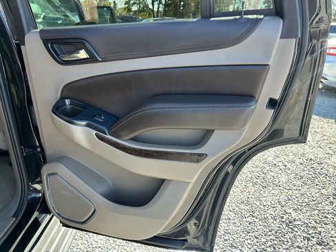 Used 2017 Chevrolet Tahoe LT image 16