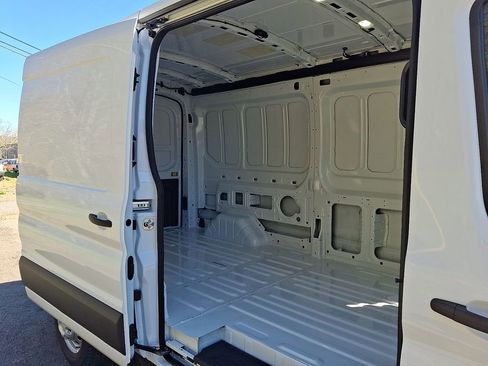 New 2026 Ford Transit 250 148 Medium Roof Extended AWD image 5