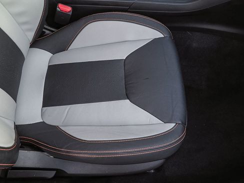 Used 2019 Subaru Crosstrek 2.0i Limited w/ Moonroof Package w/Navigation image 23