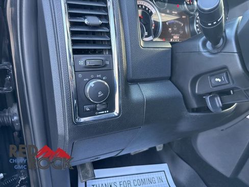Used 2017 RAM 1500 Laramie w/ Convenience Group AWD/4WD image 18