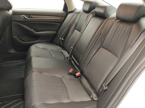 Used 2019 Honda Accord EX-L image 18