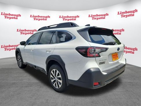 Used 2025 Subaru Outback Premium w/ Popular Package #1A AWD/4WD image 24