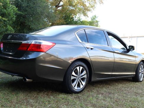 Used 2013 Honda Accord LX image 10
