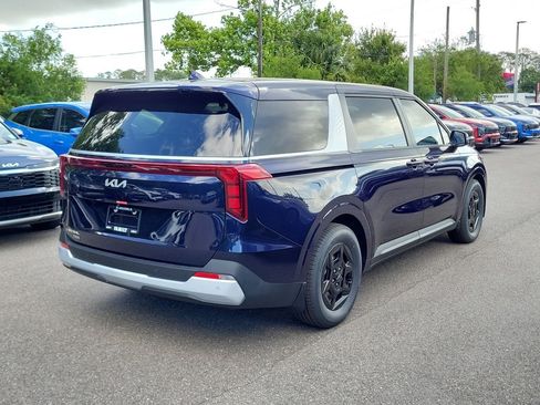 New 2026 Kia Carnival FWD image 6