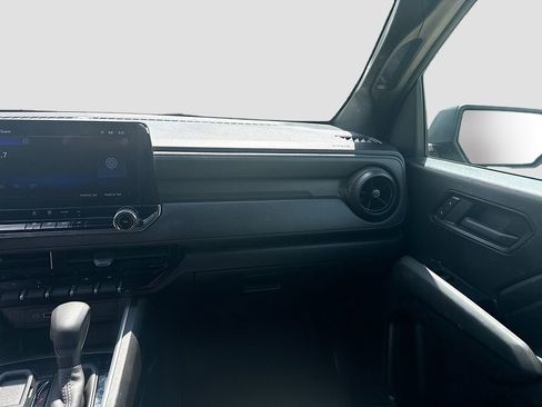 Used 2026 Chevrolet Colorado W/T w/ WT Custom Package image 21