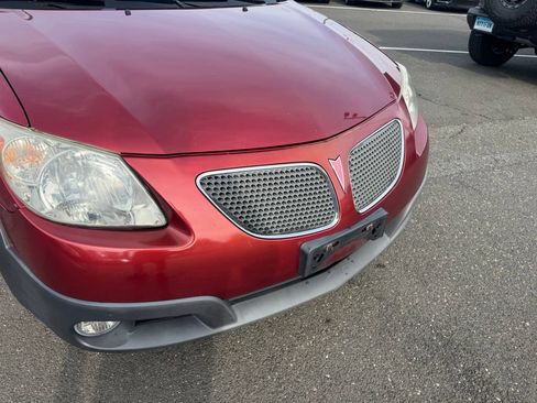 Used 2005 Pontiac Vibe w/ Power Group Value Package FWD image 11