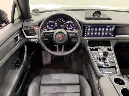 Certified 2023 Porsche Panamera 4 Platinum Edition AWD/4WD image 26
