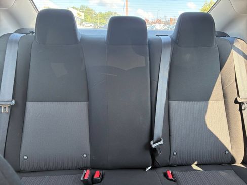 Used 2025 Nissan Sentra SV FWD image 33