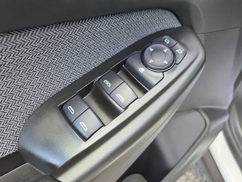 Used 2025 Chevrolet TrailBlazer LT AWD/4WD image 22