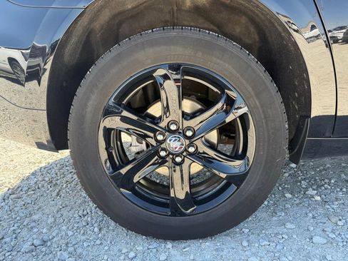 Used 2024 Buick Enclave Essence w/ Experience Buick Package image 16