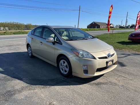 Used 2011 Toyota Prius Four image 4