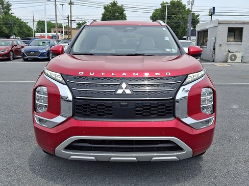 Used 2023 Mitsubishi Outlander SEL FWD image 2