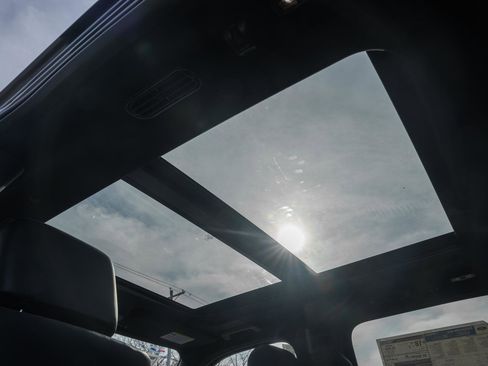 New 2025 Ford Expedition Max Platinum w/ Stealth Performance Package image 45