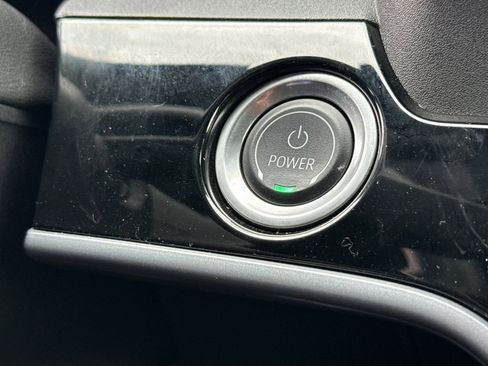 Certified 2024 Honda Prologue EX image 33