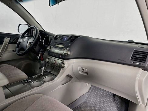 Used 2009 Toyota Highlander Sport FWD image 29