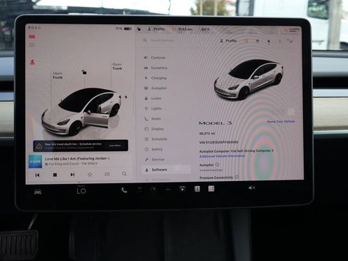 Used 2023 Tesla Model 3 Standard Range image 50