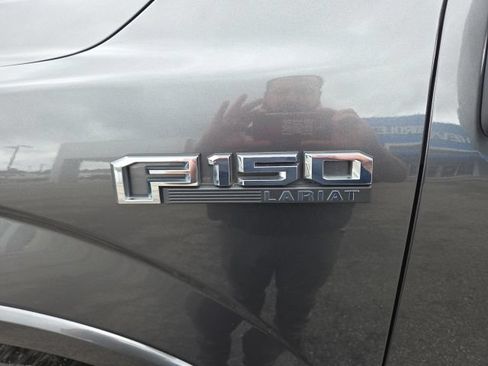 Used 2018 Ford F150 Lariat w/ Equipment Group 502A Luxury AWD/4WD image 48