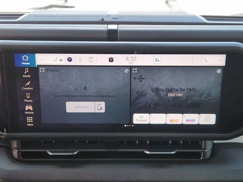 Used 2024 Jeep Wrangler Unlimited AWD/4WD image 17