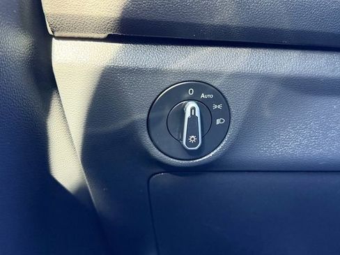 Used 2021 Volkswagen Jetta GLI image 24