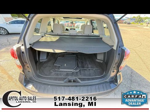 Used 2015 Subaru Forester 2.5i Premium w/ All-Weather Package AWD/4WD image 16
