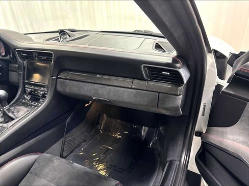 Used 2016 Porsche 911 Carrera GTS RWD image 26