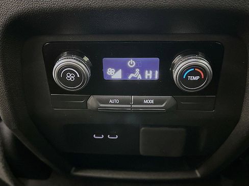 Used 2025 GMC Acadia Elevation image 23