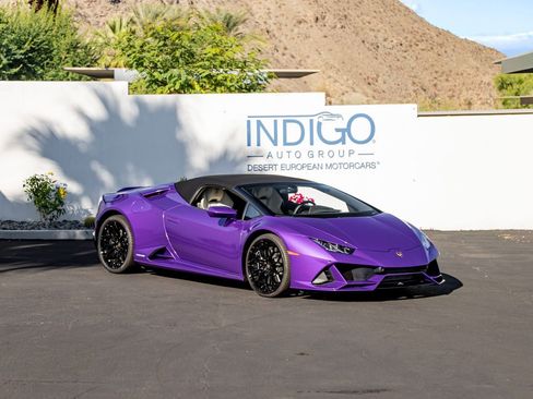 Used 2024 Lamborghini Huracan EVO image 6
