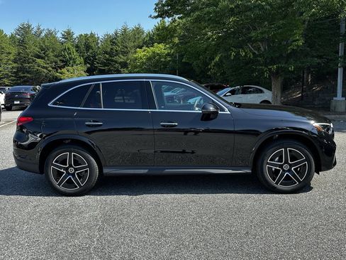 New 2026 Mercedes-Benz GLC 300 4MATIC image 9
