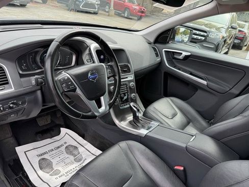 Used 2015 Volvo XC60 T5 Platinum image 14