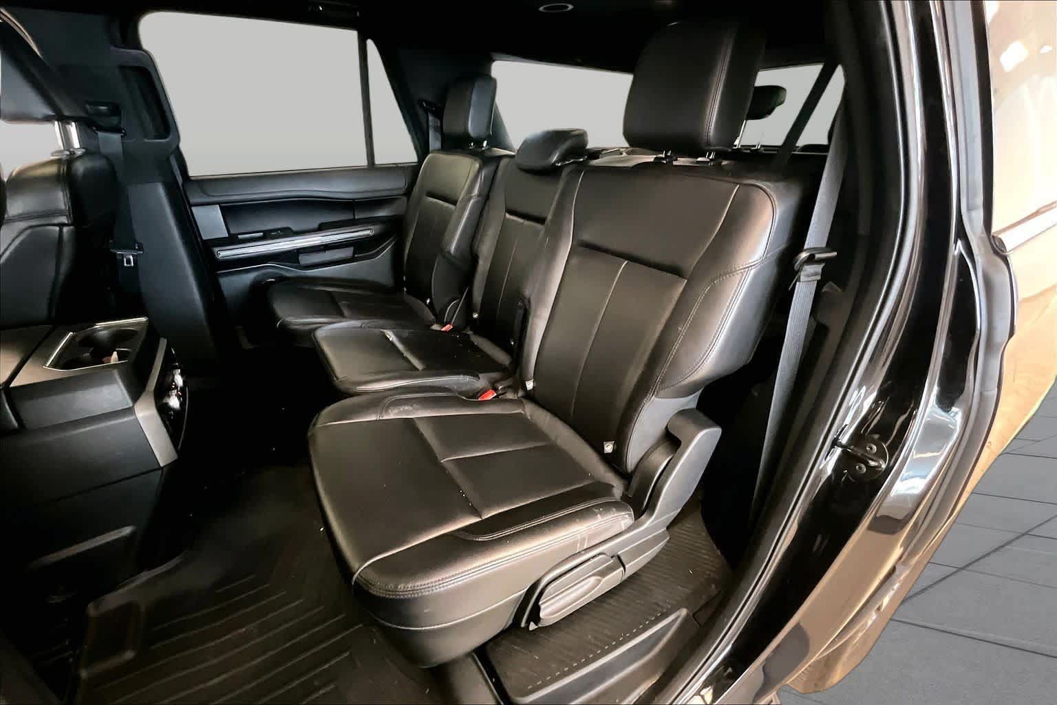 Used 2021 Ford Expedition Max XLT RWD image 18
