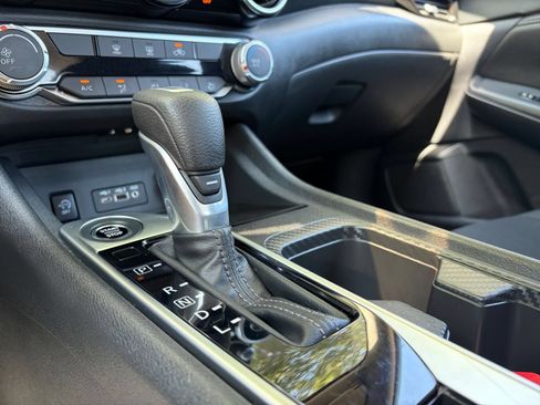 Used 2025 Nissan Sentra SV FWD image 39