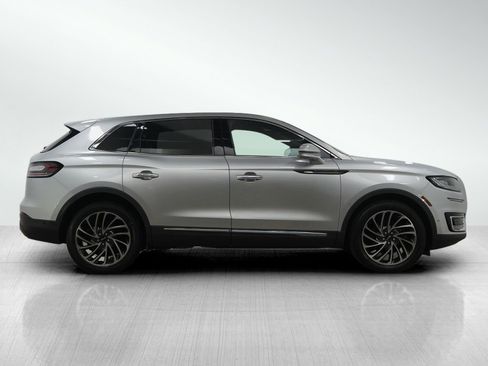 Used 2019 Lincoln Nautilus Reserve image 6