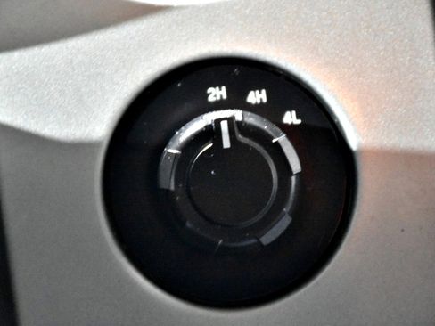 Used 2014 Ford F150 XLT w/ Equipment Group 302A Luxury image 14