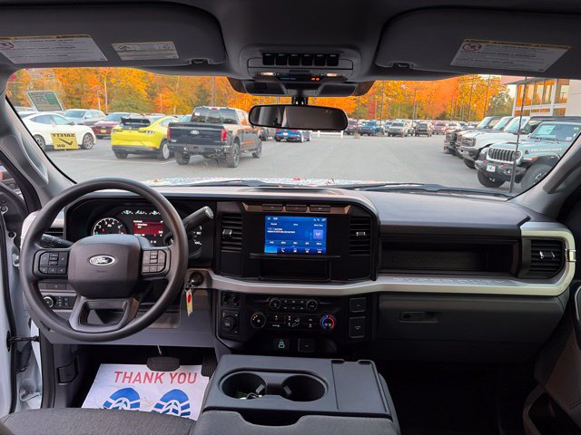 Used 2024 Ford F250 XL w/ STX Appearance Package AWD/4WD image 11