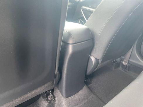 Used 2025 Kia Soul LX w/ LX Technology Package image 23