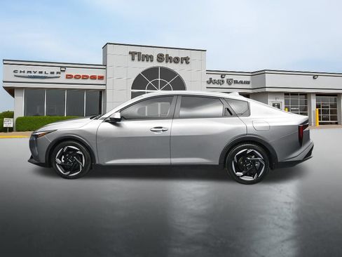 Used 2025 Kia K4 EX FWD image 2