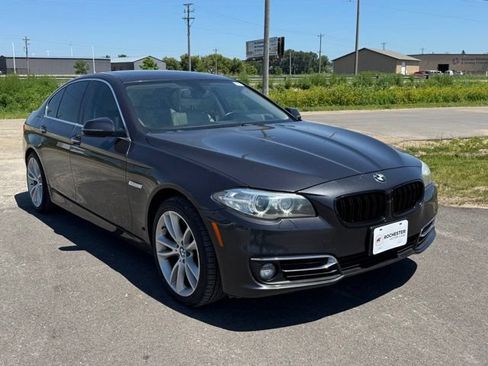 Used 2014 BMW 535i xDrive Sedan AWD/4WD image 45