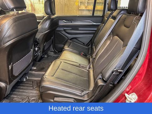 Used 2023 Jeep Grand Cherokee L Limited w/ Luxury Tech Group II image 12