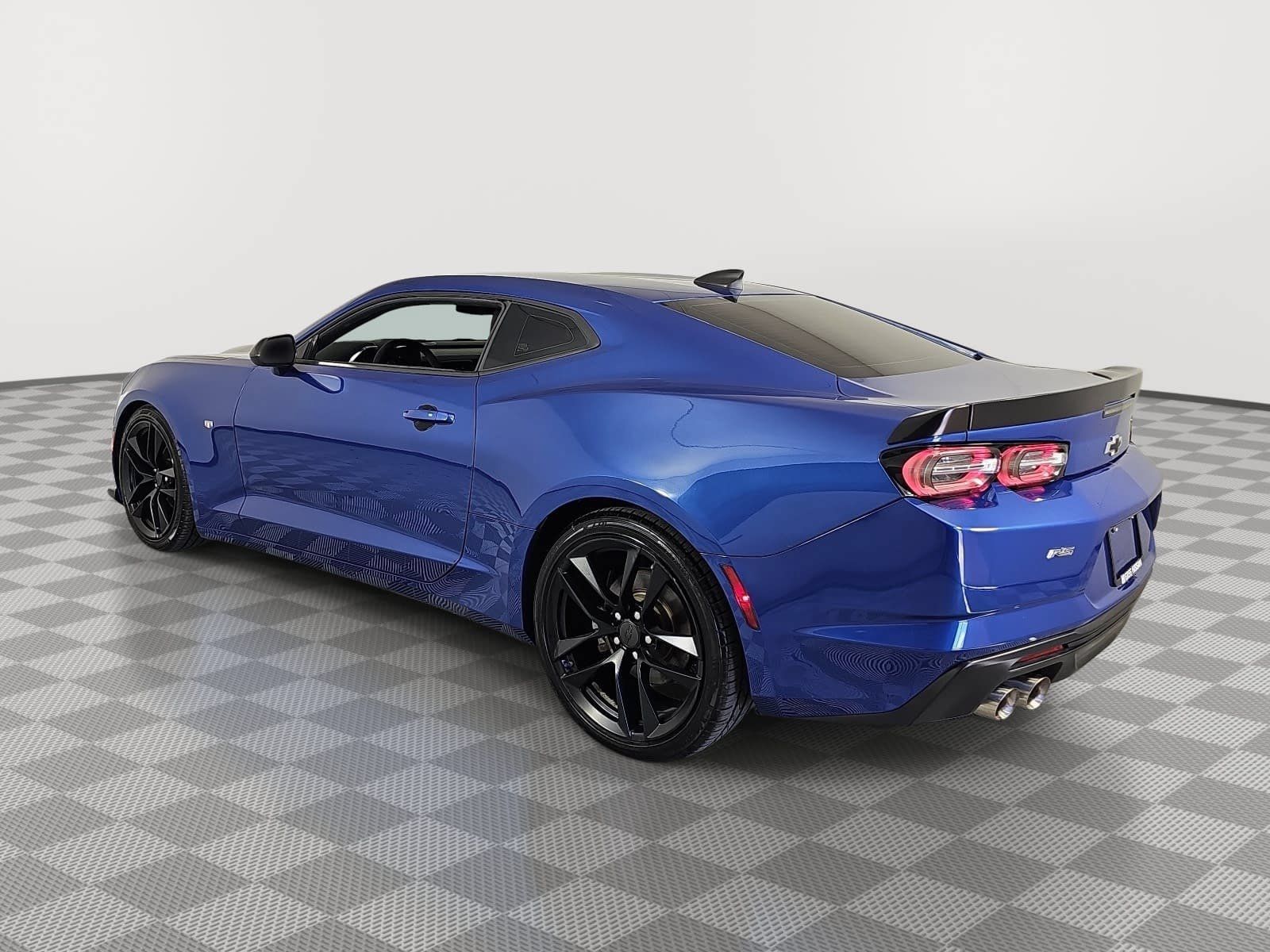 Used 2019 Chevrolet Camaro LT w/ 1LE Track Performance Package RWD image 6