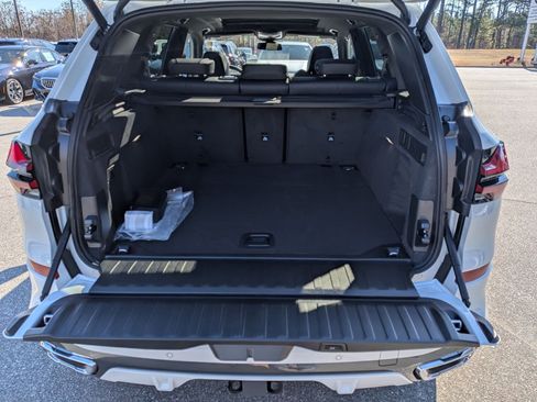 New 2026 BMW X5 xDrive40i w/ M Sport Package image 33