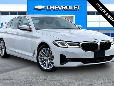 Used 2021 BMW 530i w/ Convenience Package RWD image 1